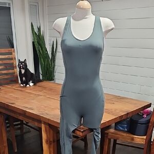 Athleta Transcend Bodysuit Green Sz Xs.  Nwt
